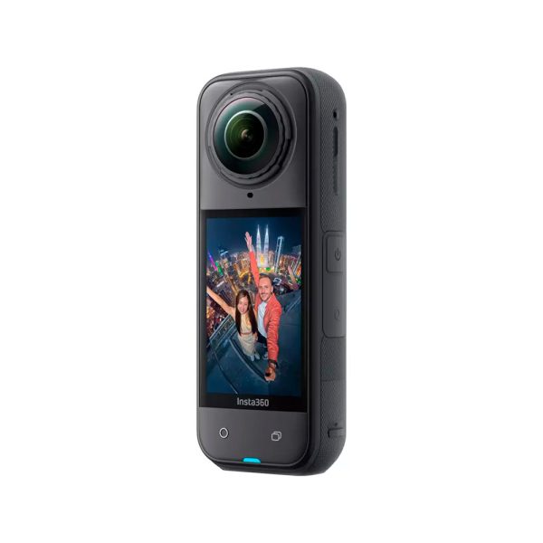 Экшн-камера Insta360 X5